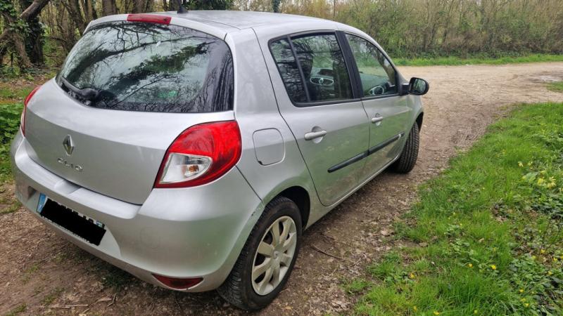 Voiture Renault