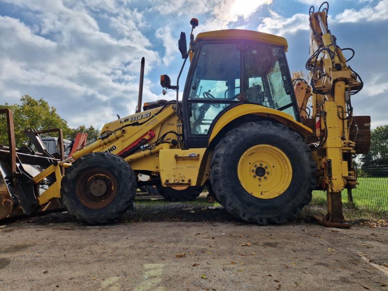 Backhoe loader New Holland LB 110