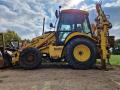 Backhoe loader New Holland LB 110