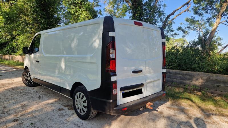 samochód dostawczy Renault Trafic L2H1