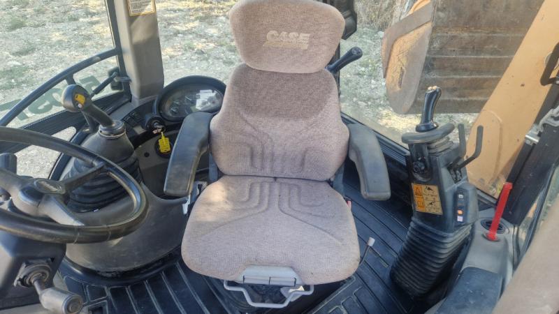 Tractopelle Case 580ST