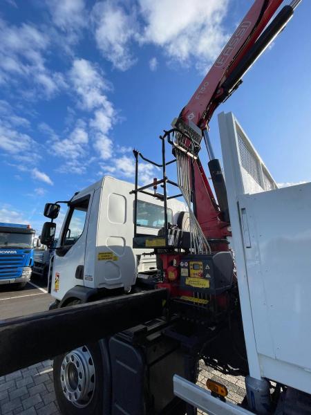 Camion Renault Premium Lander