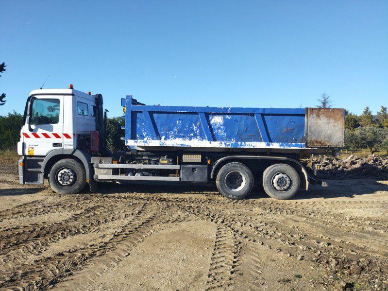 Camion Mercedes Actros 2032