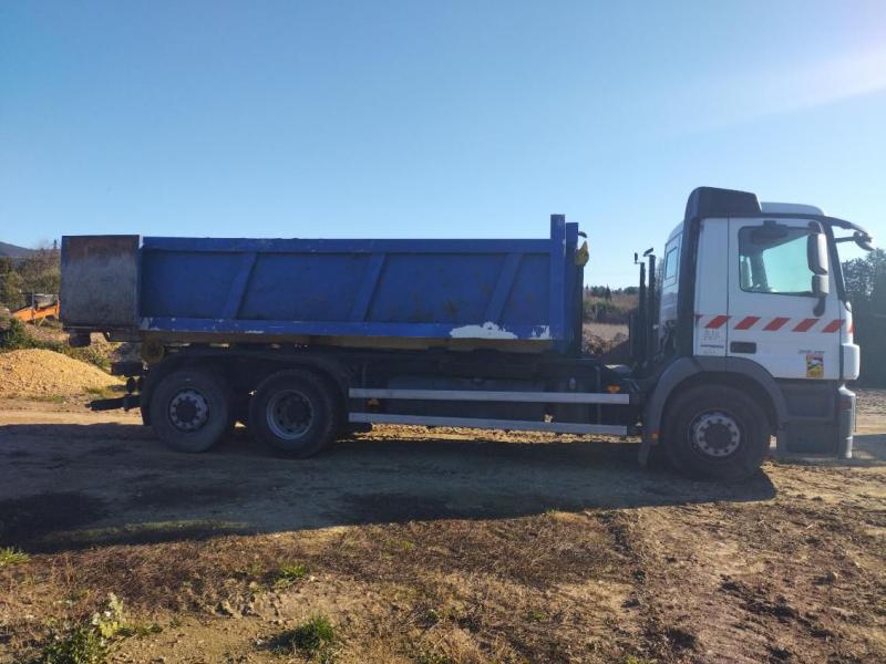 Camion Mercedes Actros 2032