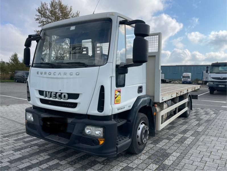 Camion Iveco Eurocargo 120E21