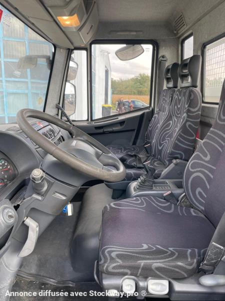 Photo Iveco Eurocargo 120E21 image 6/15
