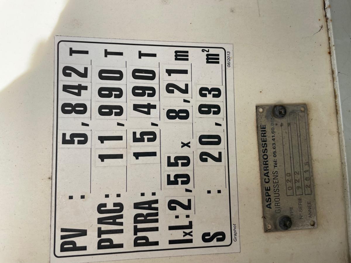 Camion Iveco Eurocargo 120E21