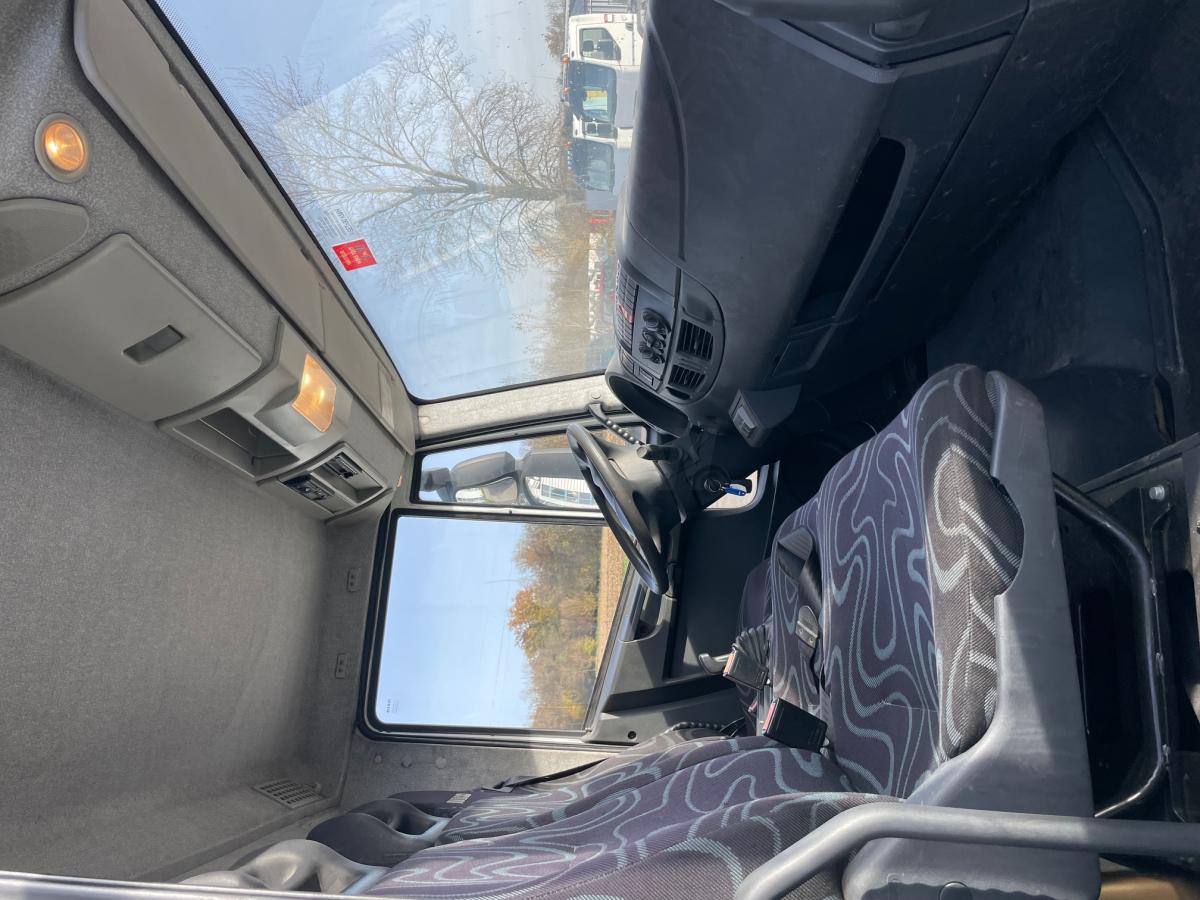 Camion Iveco Eurocargo 120E21