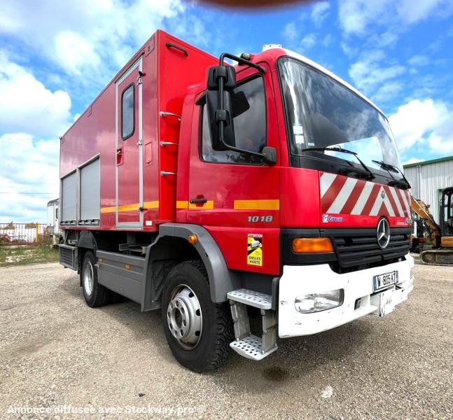 MERCEDES BENZ 4X4 ATEGO 1018 BASE DE VIE