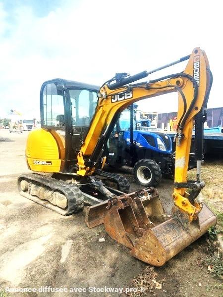 JCB 8026 CTS 4 GODETS ATTACHE RAPIDE