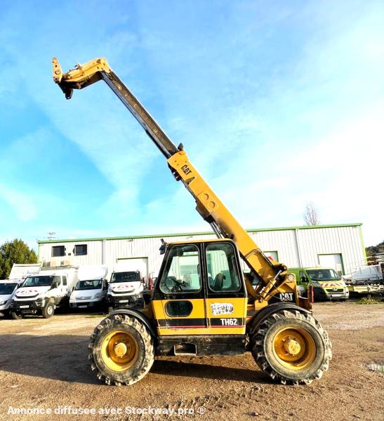 CATERPILLAR TH62 4 ROUES MOTRICES DIRECTIONNELLES 
