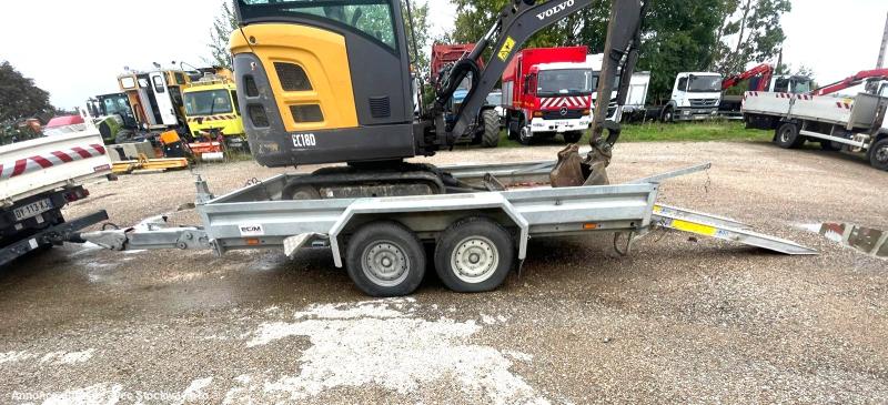 Photo VOLVO EC18D 2 GODETS image 3/8