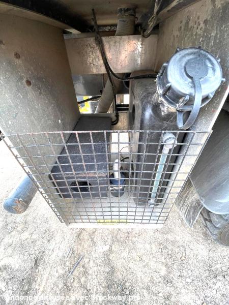 Photo IVECO VASP 4X4 55S18W FOURGON DOUB CAB image 10/11