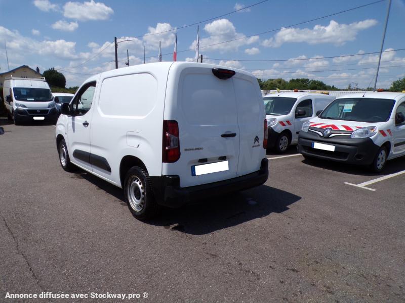 Photo Citroën Berlingo M bluehdi 100 driver image 5/8