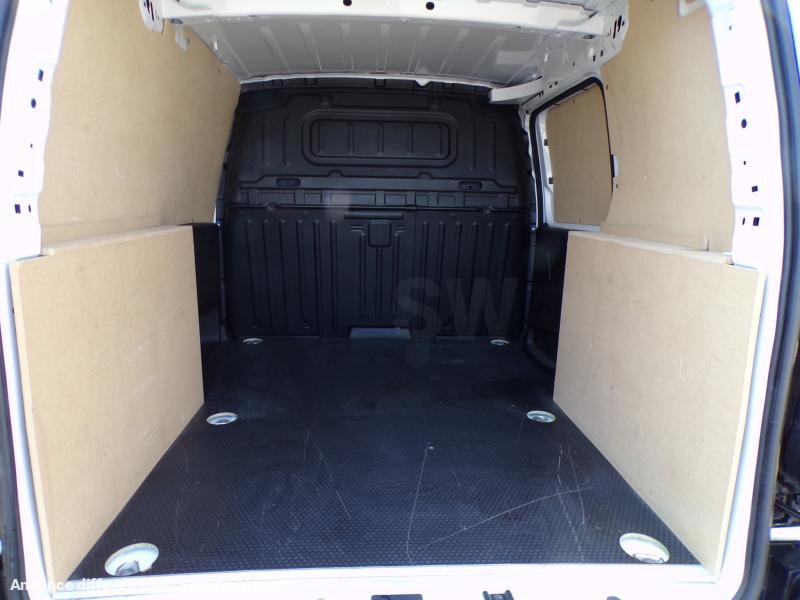 Photo Citroën Berlingo M bluehdi 100 driver image 6/8