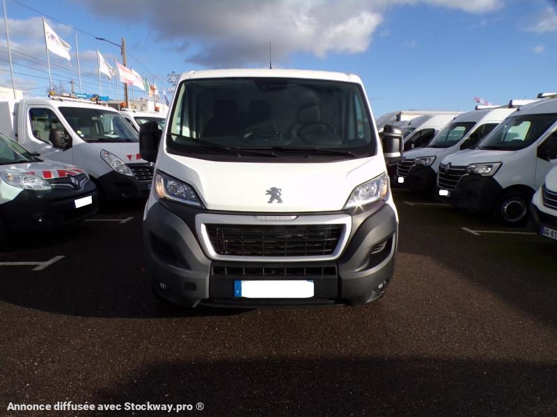 Photo Peugeot Boxer L1H1 BLUEHDI 120 ASPHALT image 2/9
