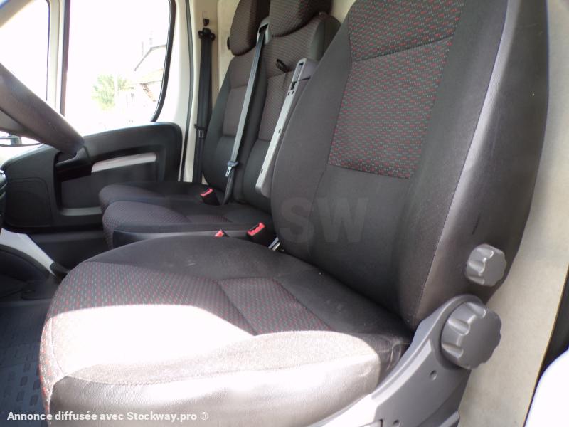 Photo Peugeot Boxer L1H1 BLUEHDI 120 ASPHALT image 6/8