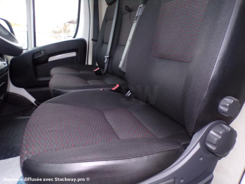 Photo Peugeot Boxer L1H1 BLUEHDI 120 ASPHALT image 9/9