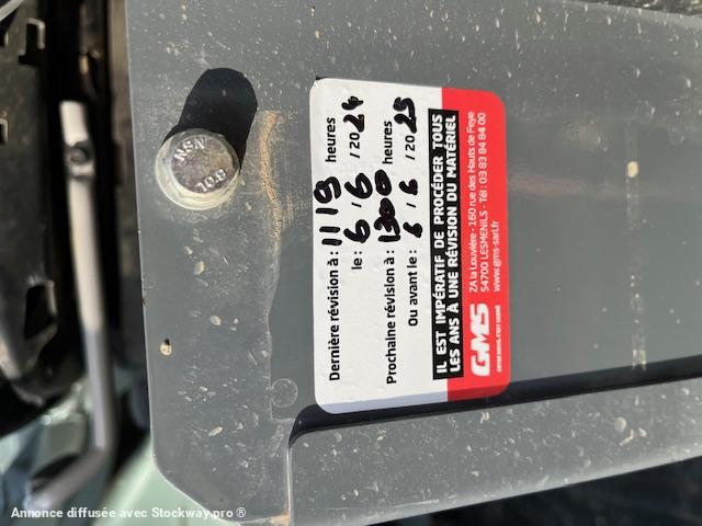 Photo Takeuchi TB225  image 11/16