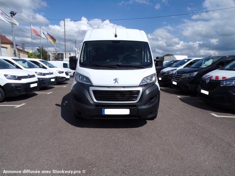 Photo Peugeot Boxer 35 L3H2 BLUEHDI 140 ASPHALT image 2/7