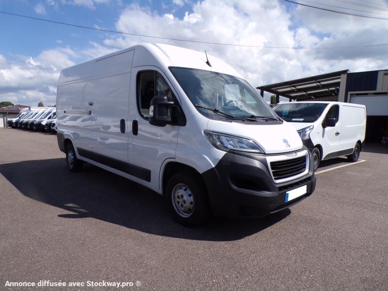 Photo Peugeot Boxer 35 L3H2 BLUEHDI 140 ASPHALT image 3/7