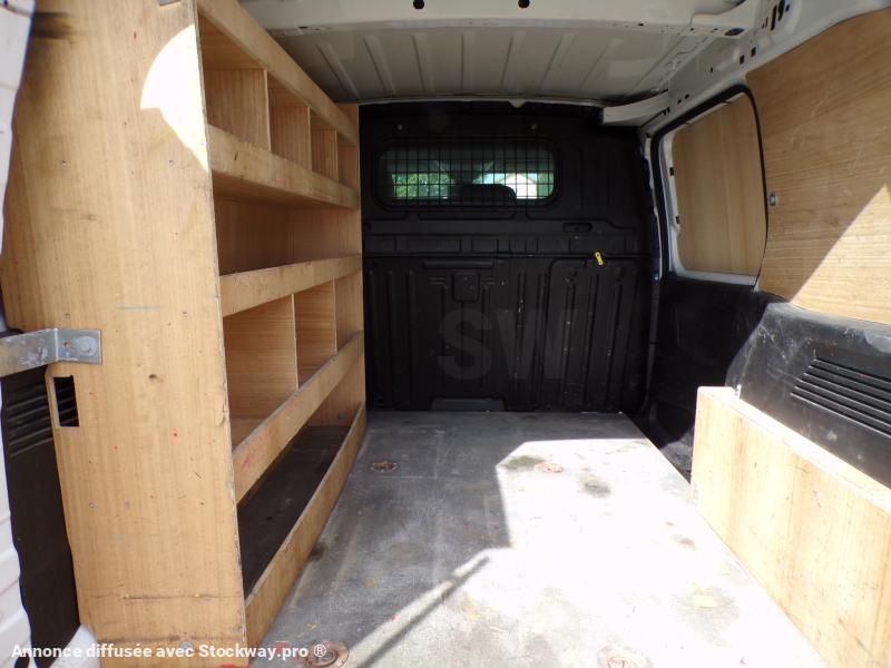 Photo Citroën Berlingo M 650kg 100cv driver image 6/10