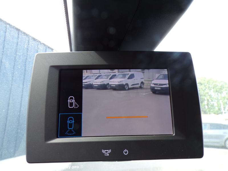 Photo Citroën Berlingo M 650kg 100cv driver image 9/10