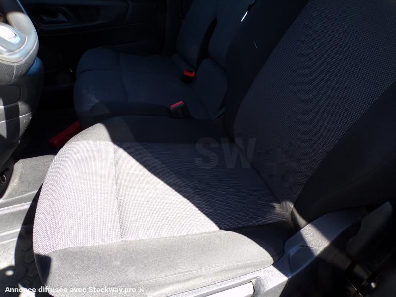 Photo Citroën Berlingo DRIVER 100CV image 9/10
