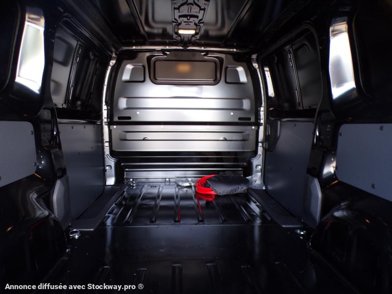 Photo Peugeot Expert E image 8/11