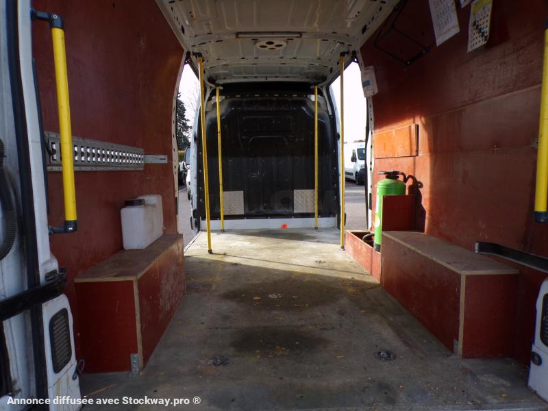 Photo Renault Master F3500 L3H2 DCI 145 grand confort image 5/7