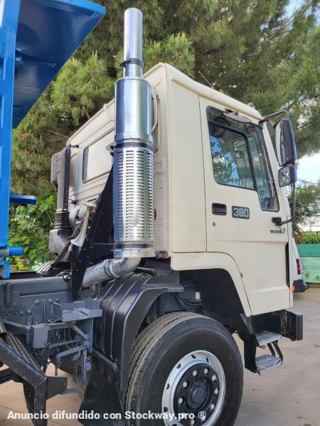 Photo Volvo FL12 380 image 19/23