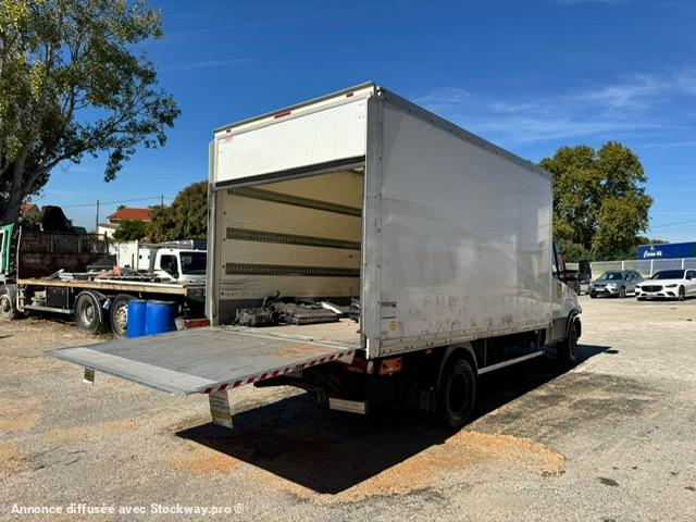 Photo Iveco 70C180 CAISSE HAYON  image 5/12