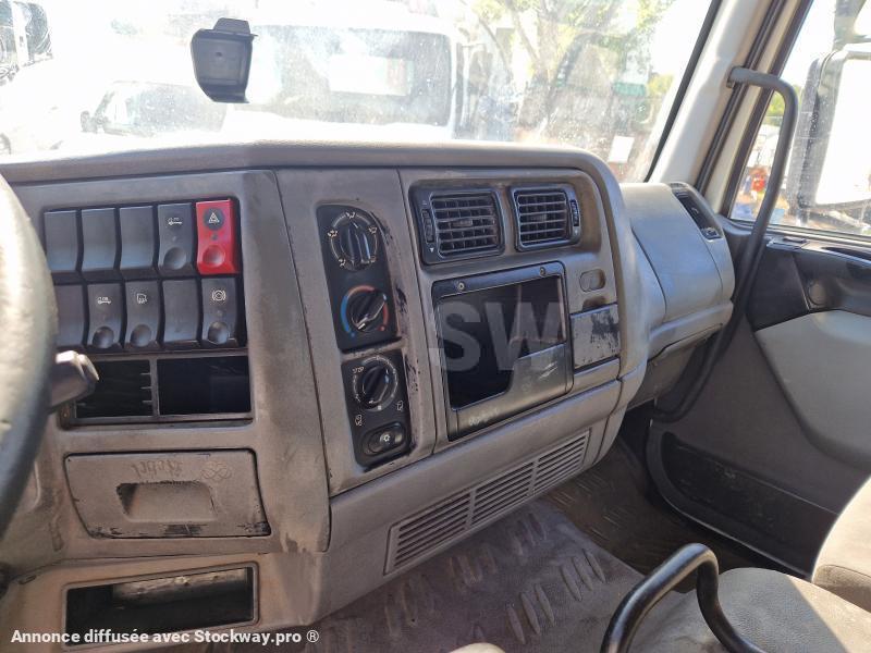 Photo Renault DCI 220  image 13/18