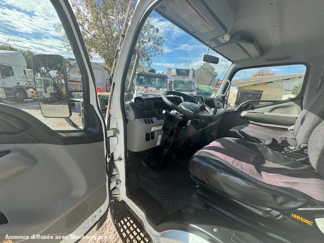 Photo Mitsubishi Fuso CANTER 35C13 BENNE ARRIERE  image 11/13