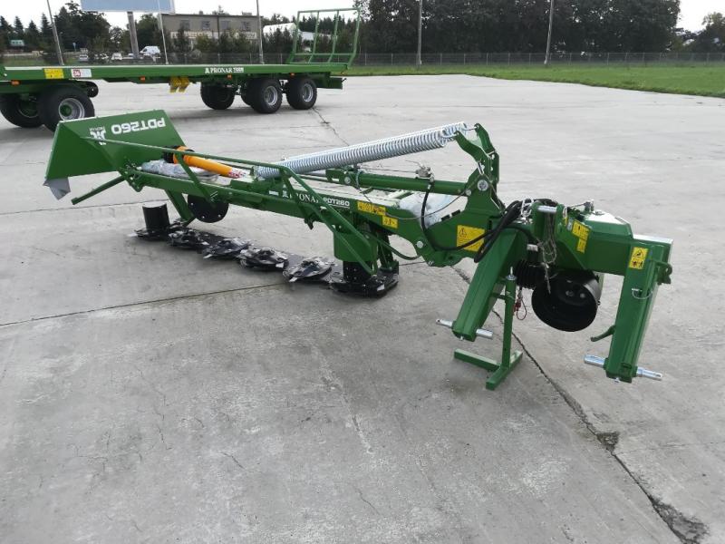 Green spaces maintenance Pronar PDT260