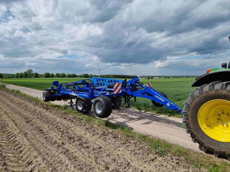 Niet aangedreven grondwerktuigen Landstal              Skimmer APBH bezorkowy ciągany 4,2m