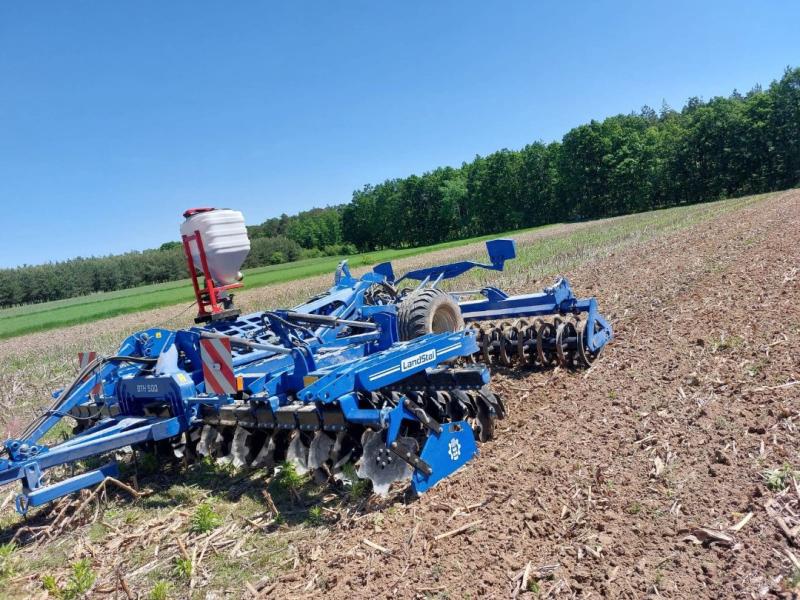 Werkzeuge für nicht vorbereitetem Boden Landstal              BTH LP hydraulicznie składana 4,5m