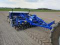 Seed drill Landstal              ATS Plus z wałem oponowo - transportowym 3,0m