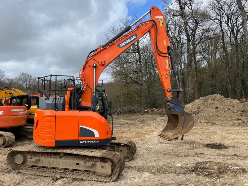 Excavator Doosan DX140 LCR