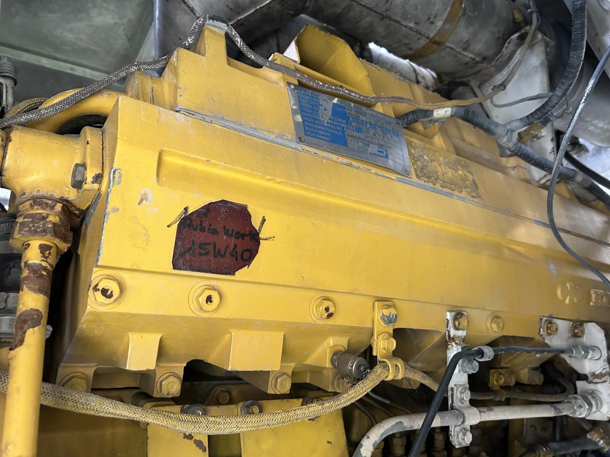 losse onderdelen Komatsu SA12V140 - WA800 - HD785 - HD985 - D475 engine