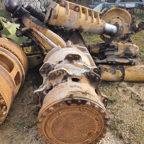 Tombereau Caterpillar 769D