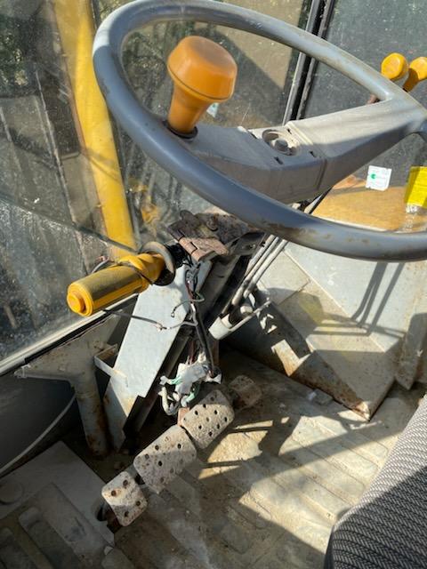 Ruw terrein heftruck JCB 930
