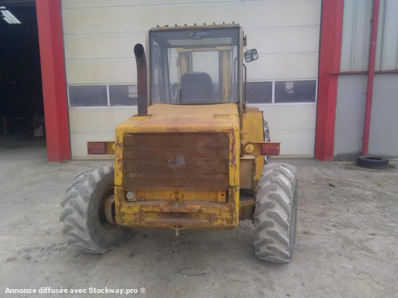 Photo JCB 930  image 3/12