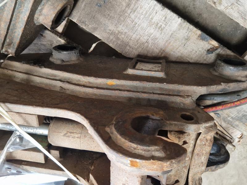 Attrezzature per macchine movimento terra GEITH JCB3CX