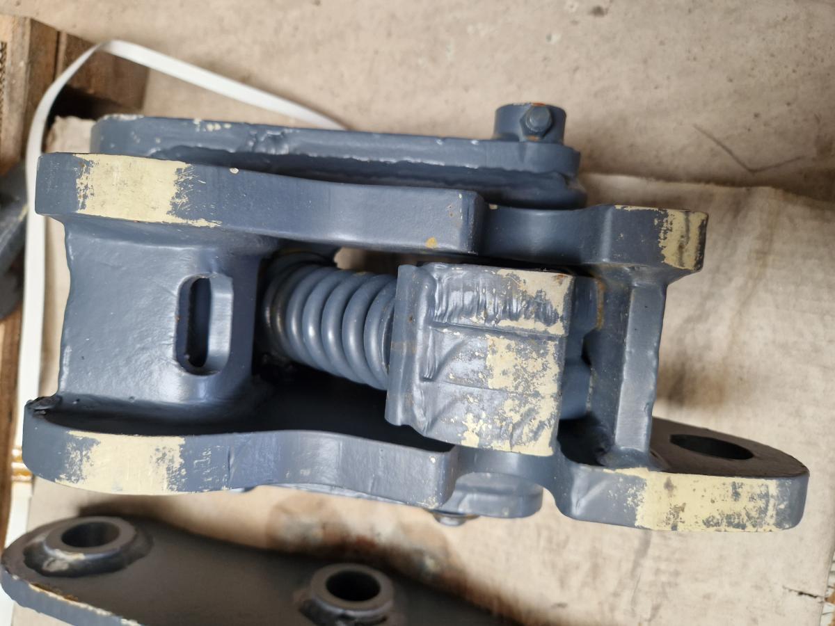 aanbouwstukken voor bouwmachines KUBOTA U27