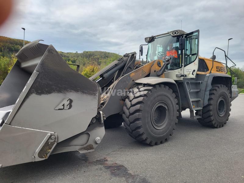 Chargeuse Liebherr L566