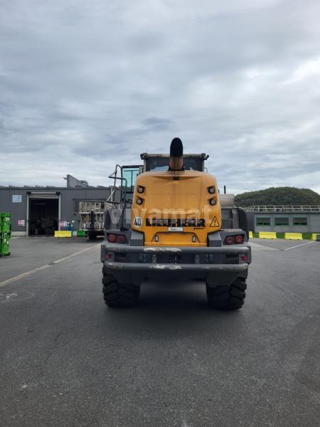 Chargeuse Liebherr L566
