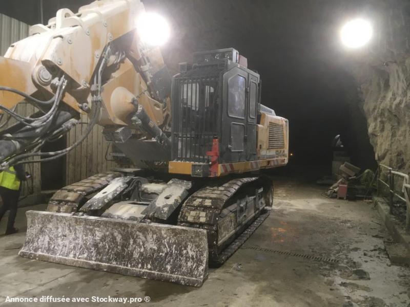 Photo Liebherr R944C Litronic TUNNEL  image 1/13