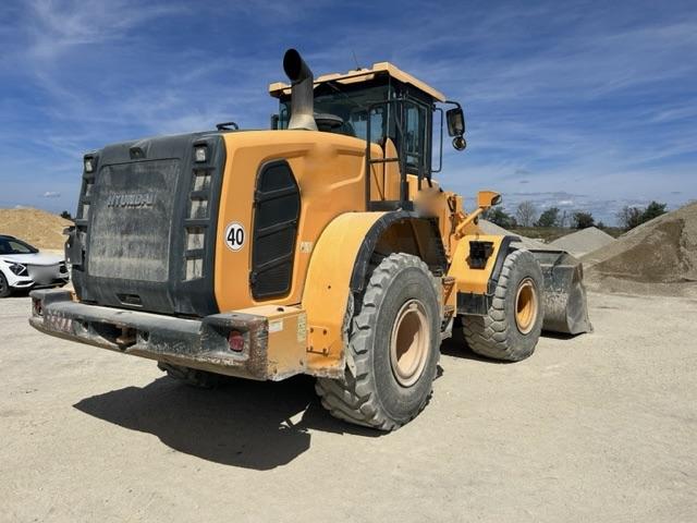 Loader Hyundai HL960