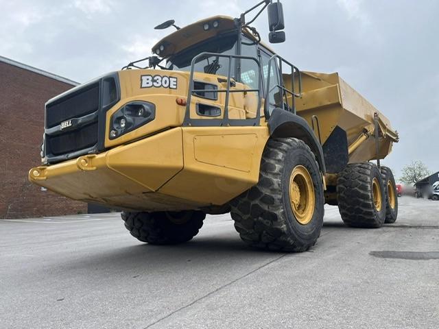 dumper Bell B30E